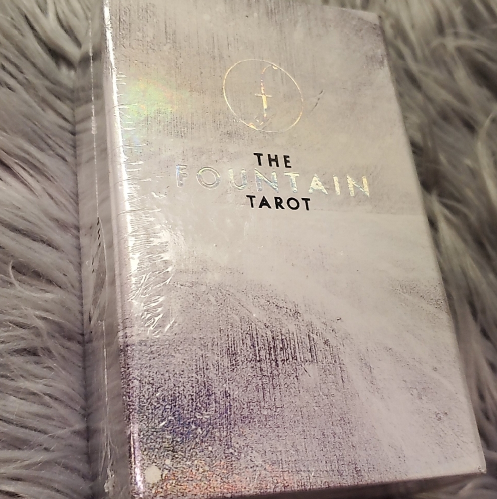 The fountain tarot cards